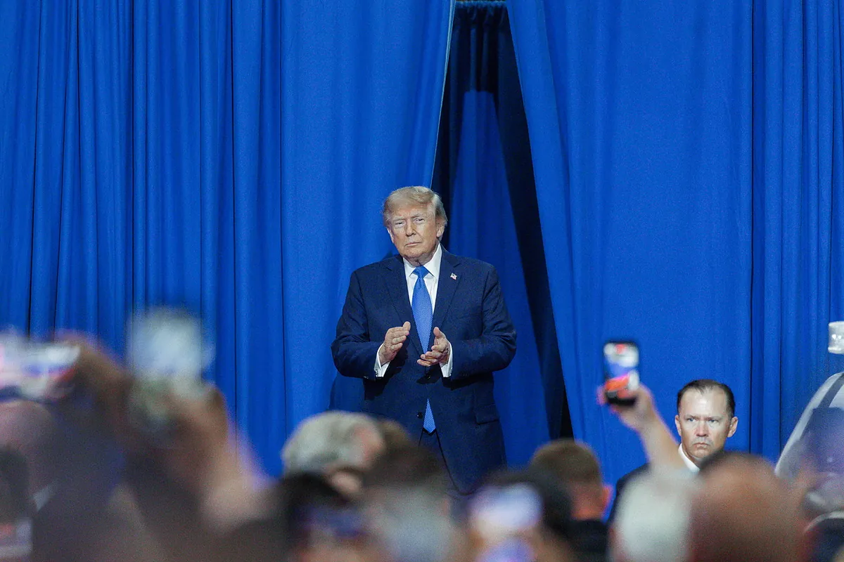 Trump impone aranceles de hasta el 100% a los drones para contener a China