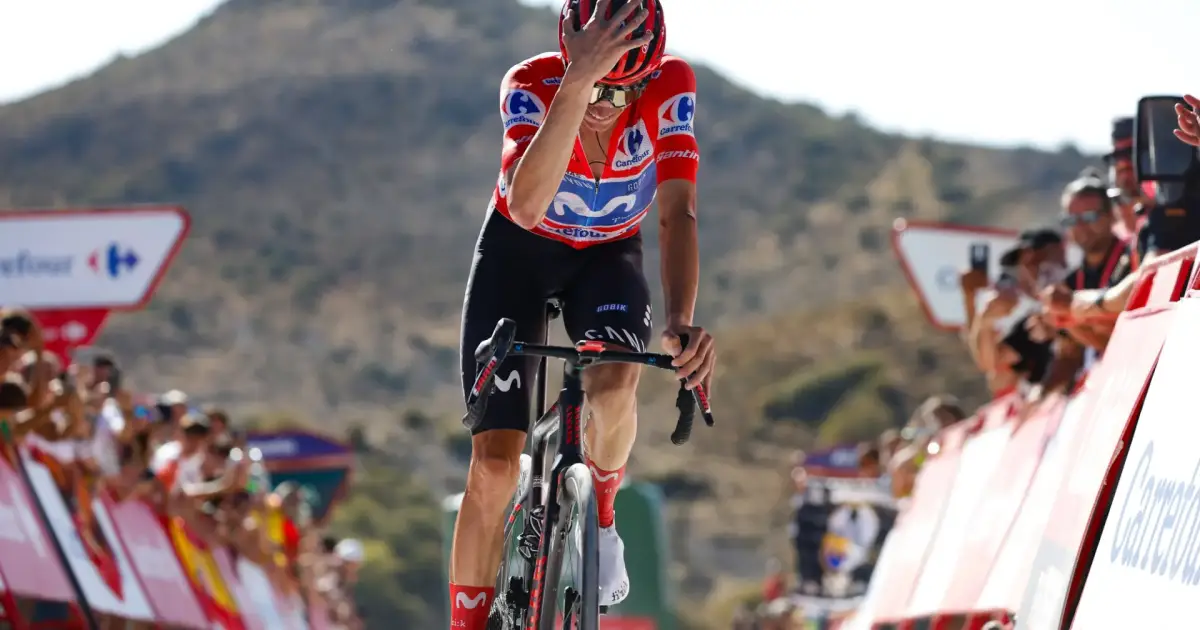 Enric Mas abraza la gloria en la Vuelta a España