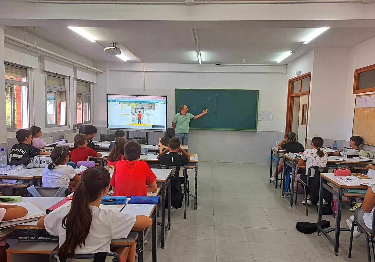 Educación lanza una convocatoria exprés para cubrir 21 plazas docentes que han quedado desiertas en Extremadura
